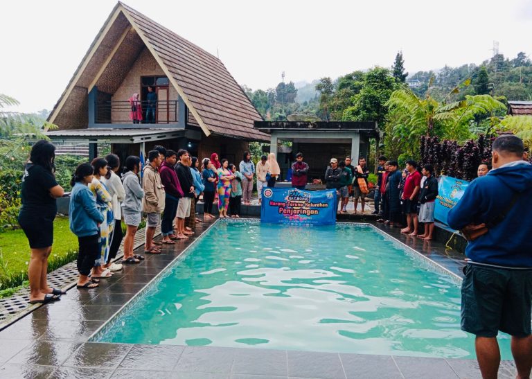 21ac4a3d-6e31-4d76-abc0-af0c166cc49f