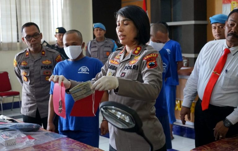 9df66ca5-25cf-4b1a-a397-4f2186cc3ac6