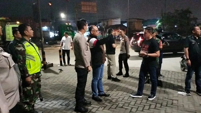 1d4012eb-4628-42c9-853d-be0b5ff5c6bf