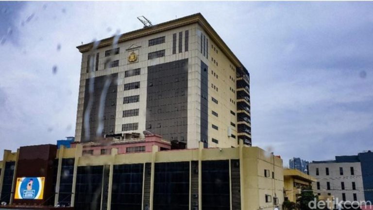 42200a77-92d5-422c-ba9d-6f87e57d857e