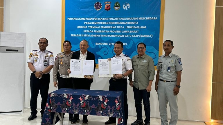 5f6e4e89-47ca-4d60-b46c-af891e0df090