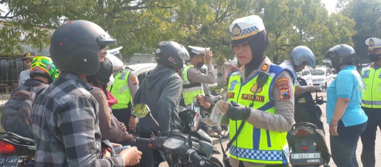 Screenshot_20230310_175619_Drive