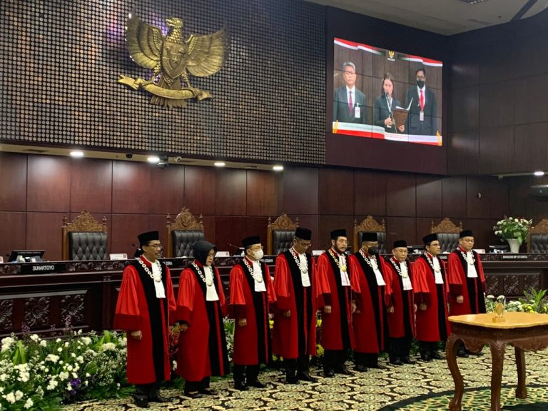 b1c7cbe5-e199-4fb3-8353-34e3bc59ea21