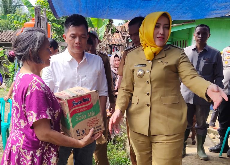 c8ca6d4a-0334-46b4-8e41-019d5070b60e