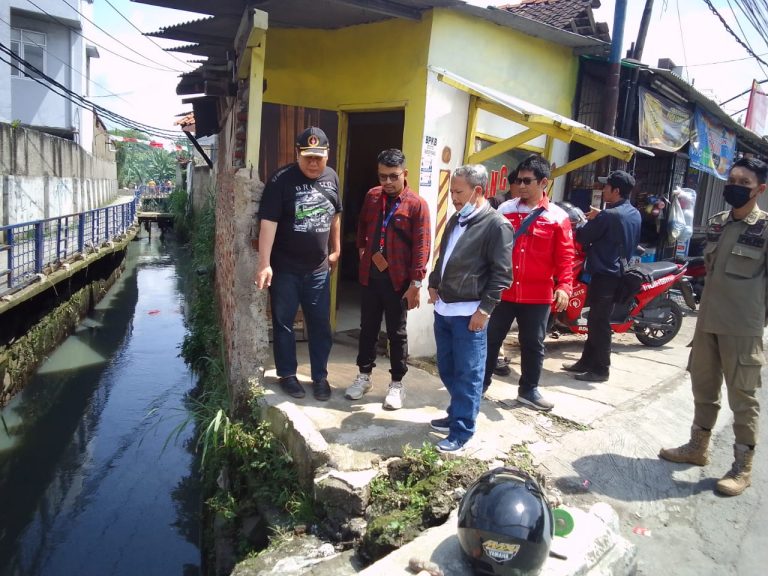 cc943ae1-db70-46a8-9017-c912104755dd