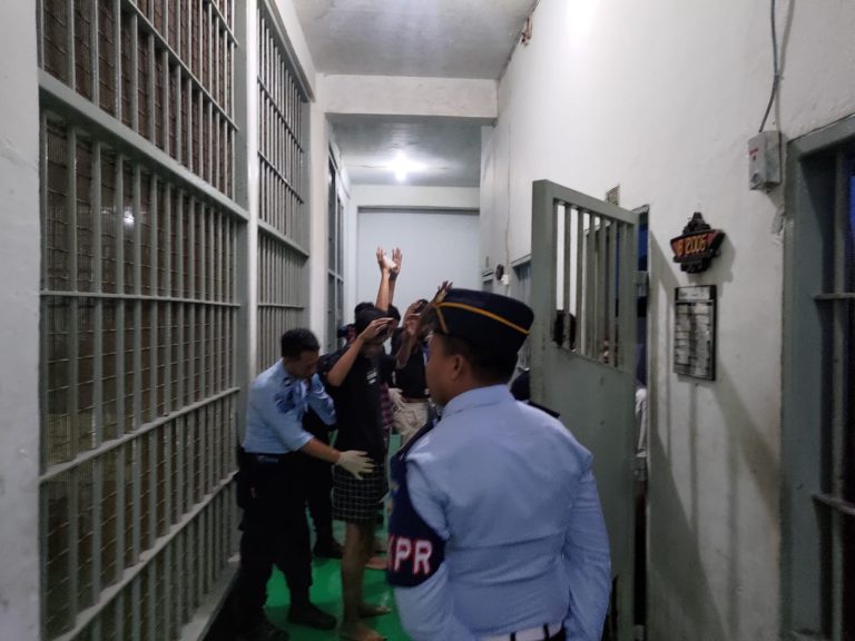 f8909624-7159-4cb6-88ab-4b8c7570b120