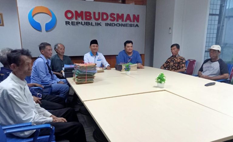 e0f251da-3139-4e9d-82b3-40463e99eb76