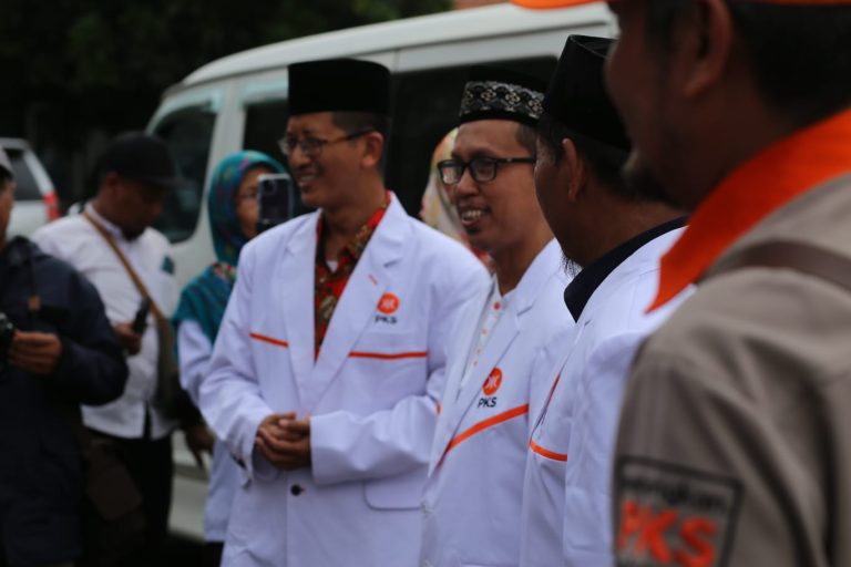 1eab41b4-57b3-48d2-8dd7-f2dc791be8ca