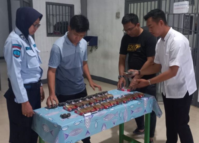 57130e7e-4b74-41f7-bb53-f267ed98c6d7