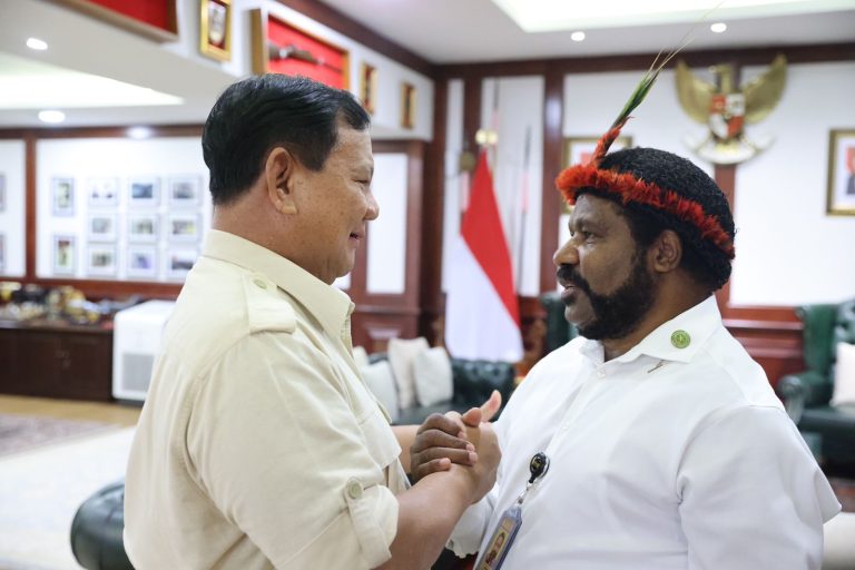 9d8699eb-7f08-403e-8c53-f5588624cc1a