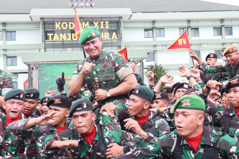 de4aa3b6-5d89-4b58-971f-edaca9825363