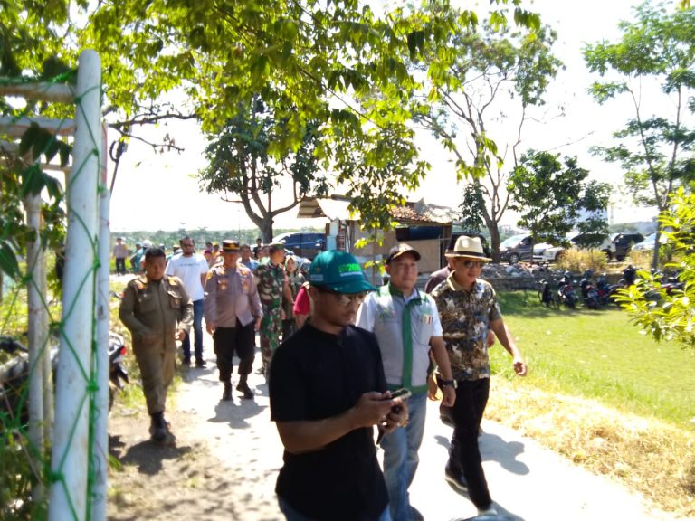 bc50db09-8a30-4b03-bbcb-0382de44bf0d