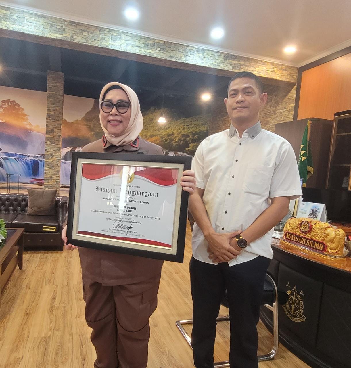 ff81425f-1ae4-4f58-afcb-29657e62ac5b