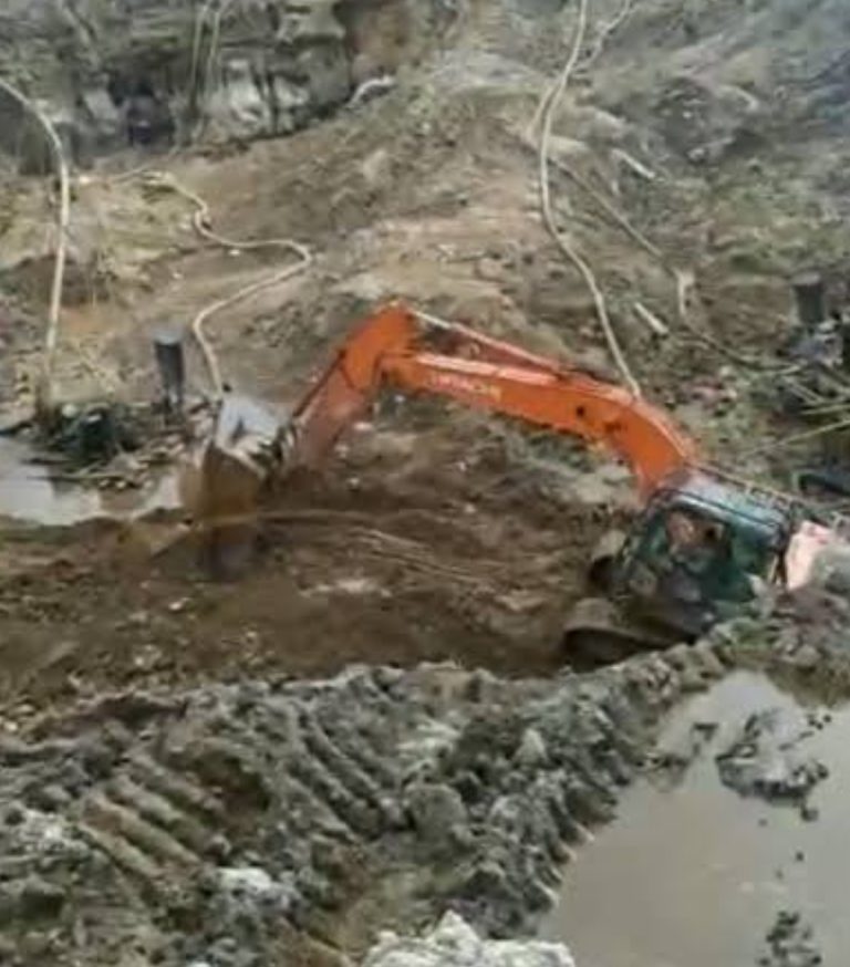 5ca4041d-7211-46a6-bf02-c2535dda114a