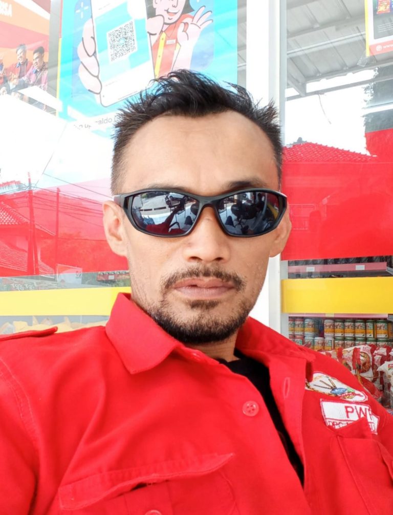 6752a9e2-5e43-444d-9f03-5e904a979102