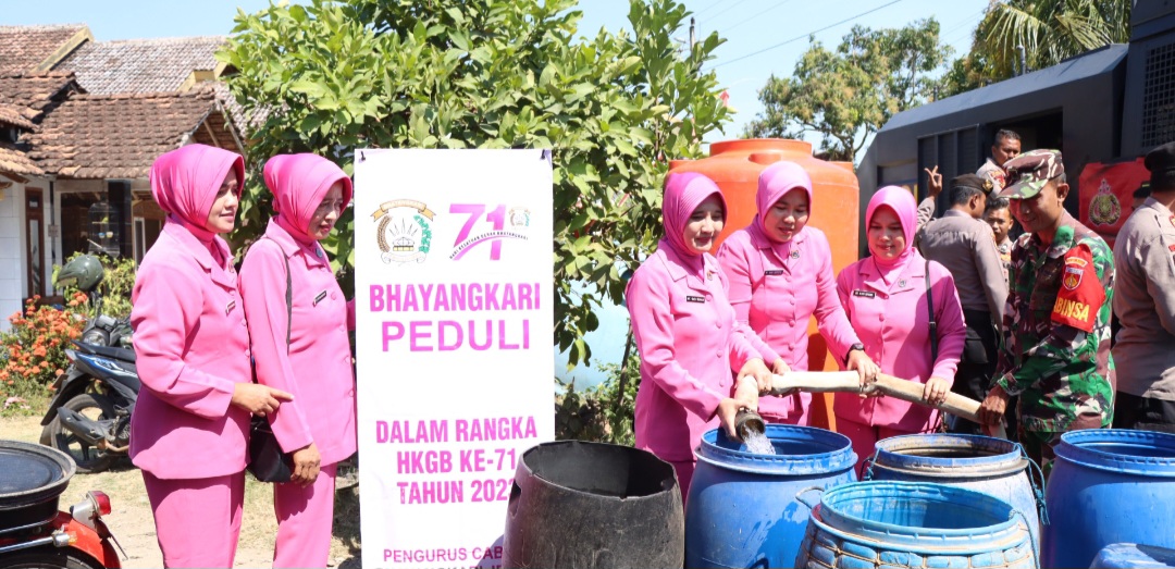 Screenshot_20230816_151228_Drive