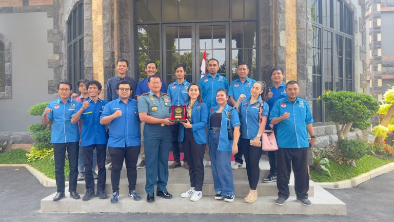 97f23180-2f59-461a-b5ab-8b215cc6b07b