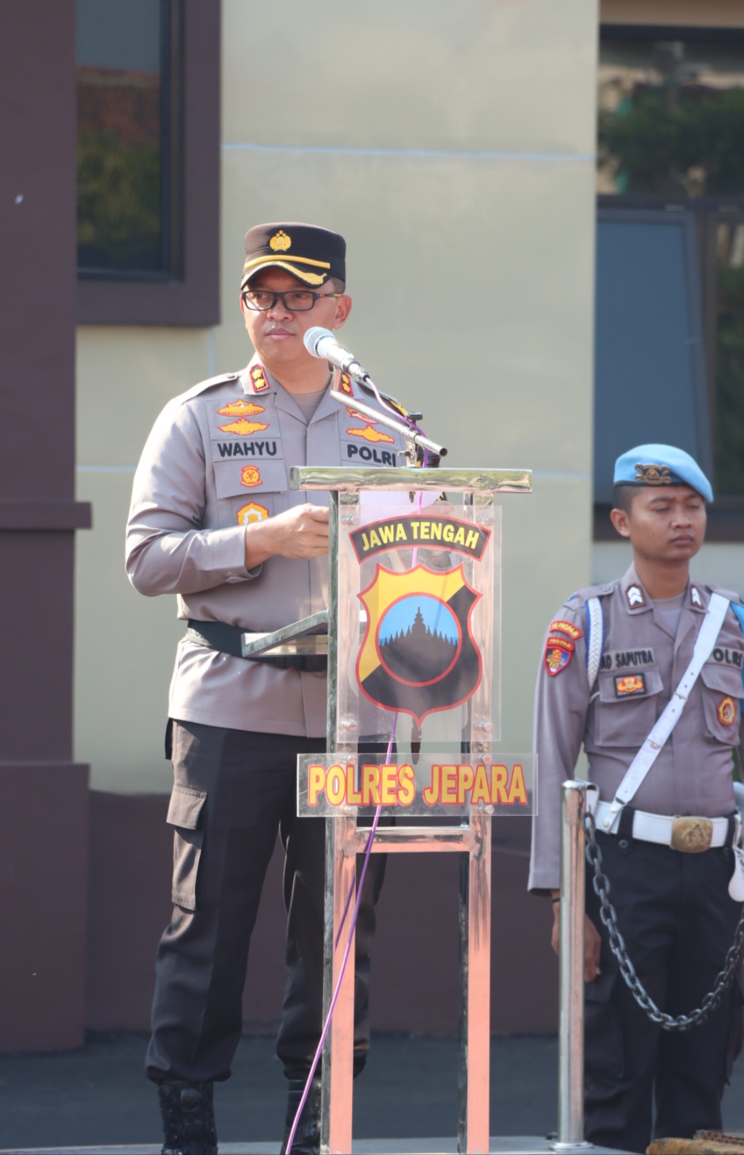 Screenshot_20230910_005457_Drive