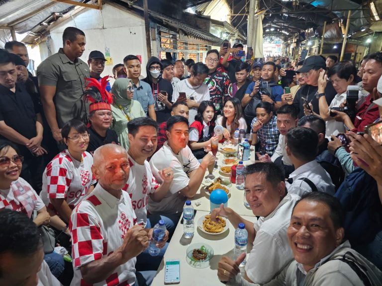 61674f12-e1ba-436d-8059-26b086a032ec