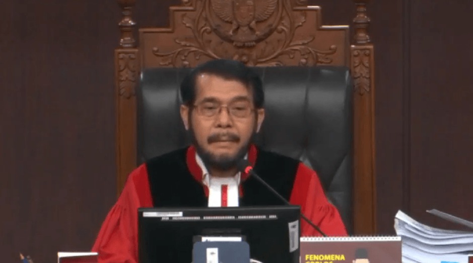 21dd2f9e-cb54-407b-a1a1-cf1e355acf98