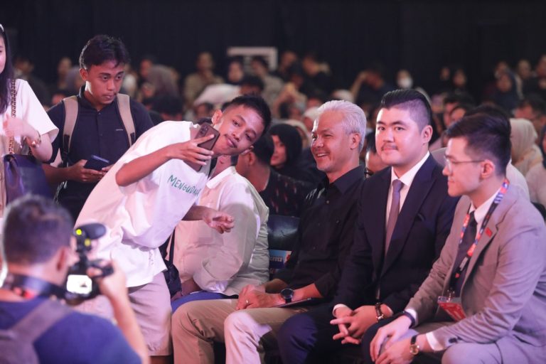 65527ae8-9885-491e-b842-ae69ab2f73db