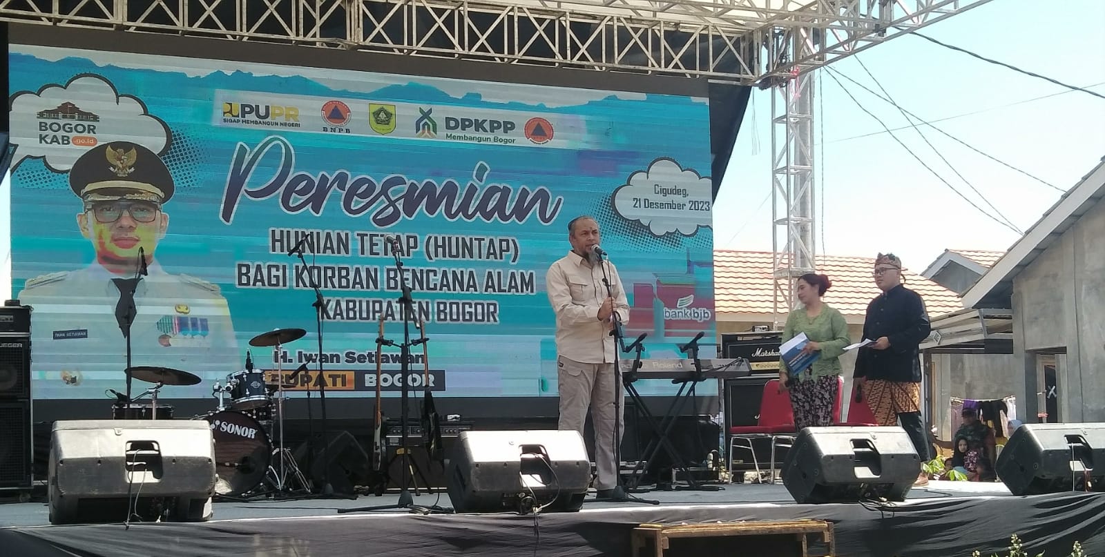 33f49fec-2463-49f4-9bd3-be3c41a2ce28