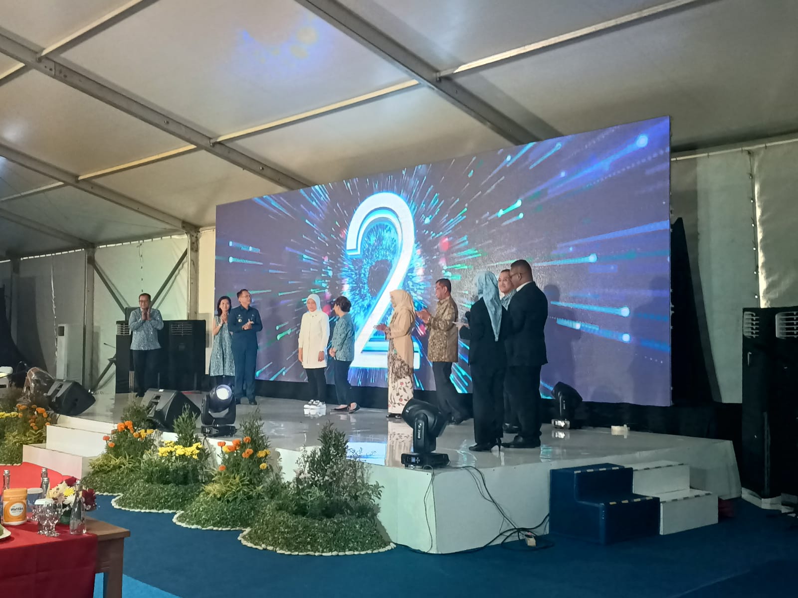 806c4b9b-50ef-4285-95f3-6e4316c6427e