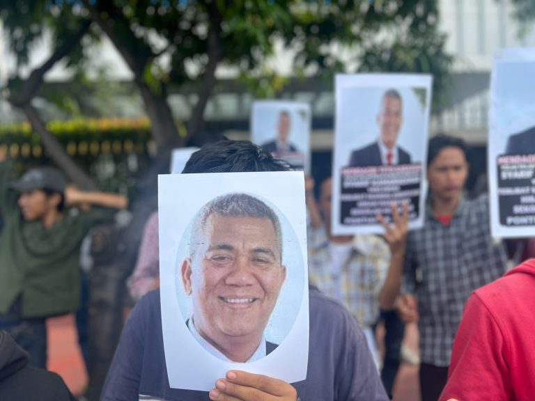 aad2ba51-4aee-4f31-85a8-b3418687bf2f