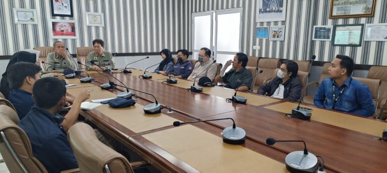 0f6a8853-098d-45da-92a9-944386c22f25