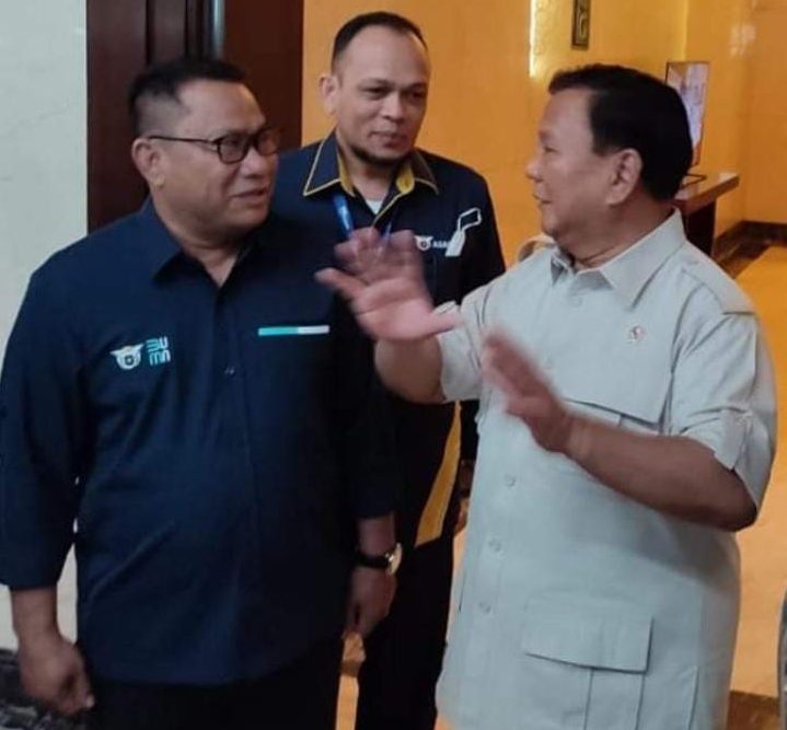 974e3af8-c1d3-4b9d-b9cd-2576058efcac