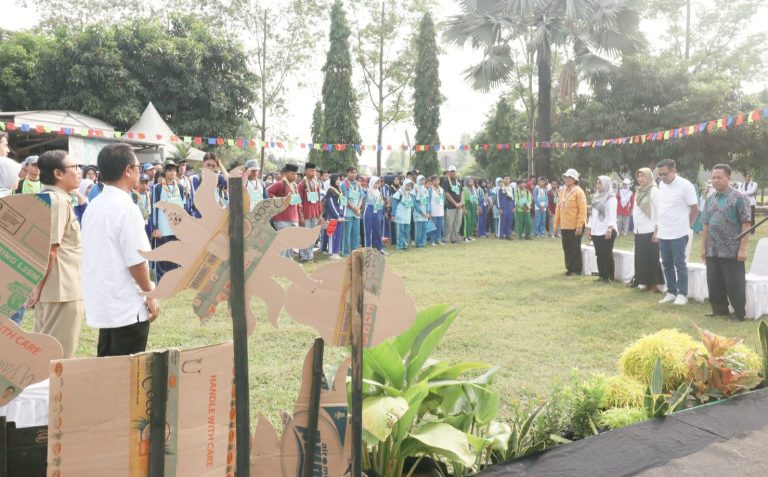 8dbcd12a-71a0-4b7f-a5f6-14d37eb70f2b