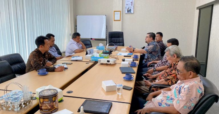 b2f38cd5-ed04-4b65-aa40-4c132c90e2f1