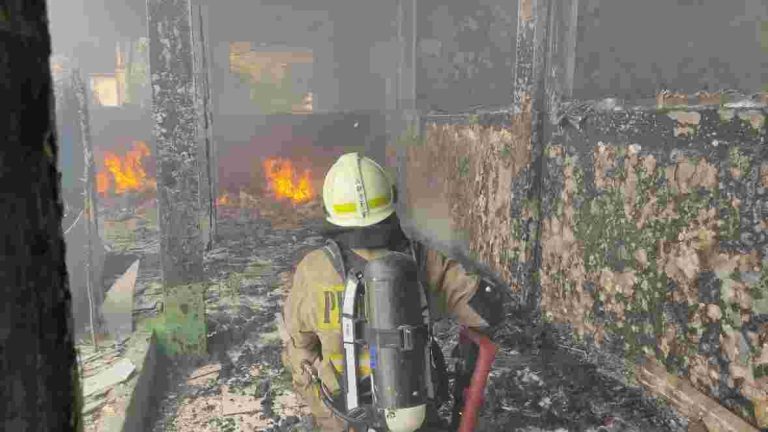 9537ad20-3728-42e0-bdca-1b2389dfb784