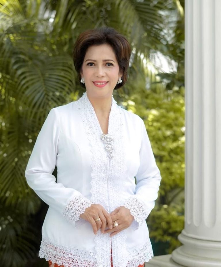 d0b3eff6-efac-4362-bd94-49481cd75325