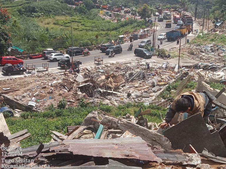 461c7b5c-85b4-4aef-9ca8-bcb36f783c36