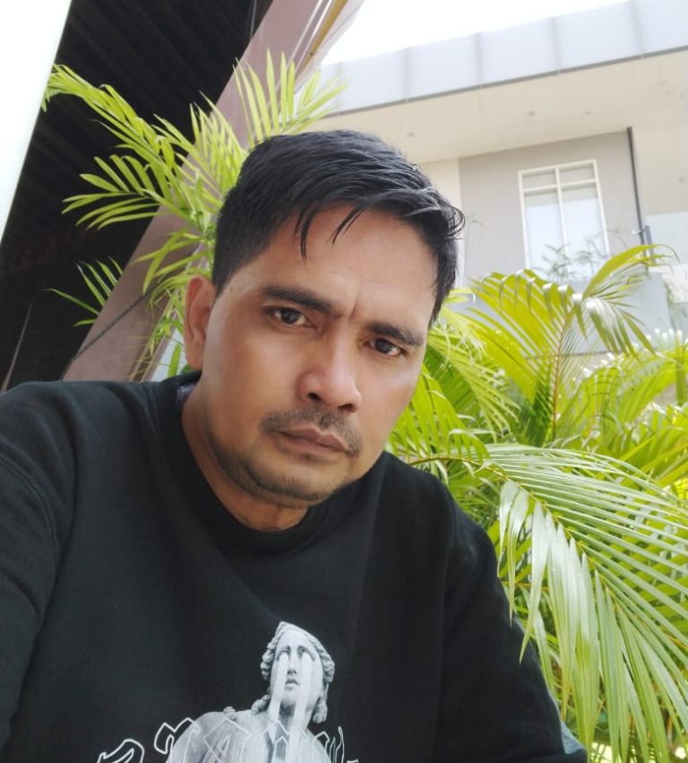 501cc127-2d7b-4647-8eaa-590fe120f86a