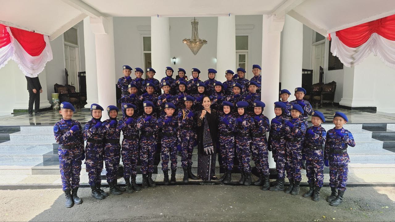 6e984a3a-b072-4bde-9092-4f92467a51f4