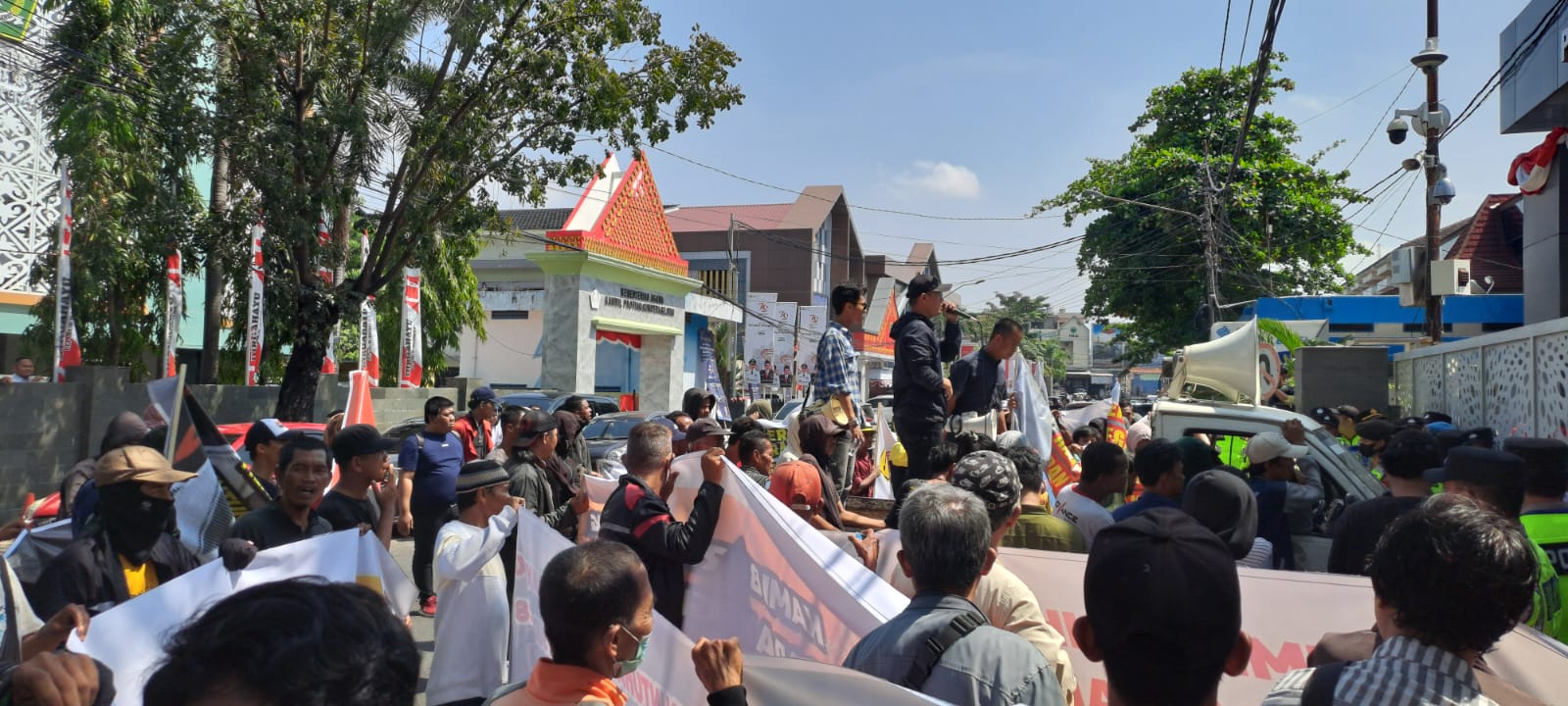 a3fc7278-4ffe-4ef3-a850-cdf068da06a2