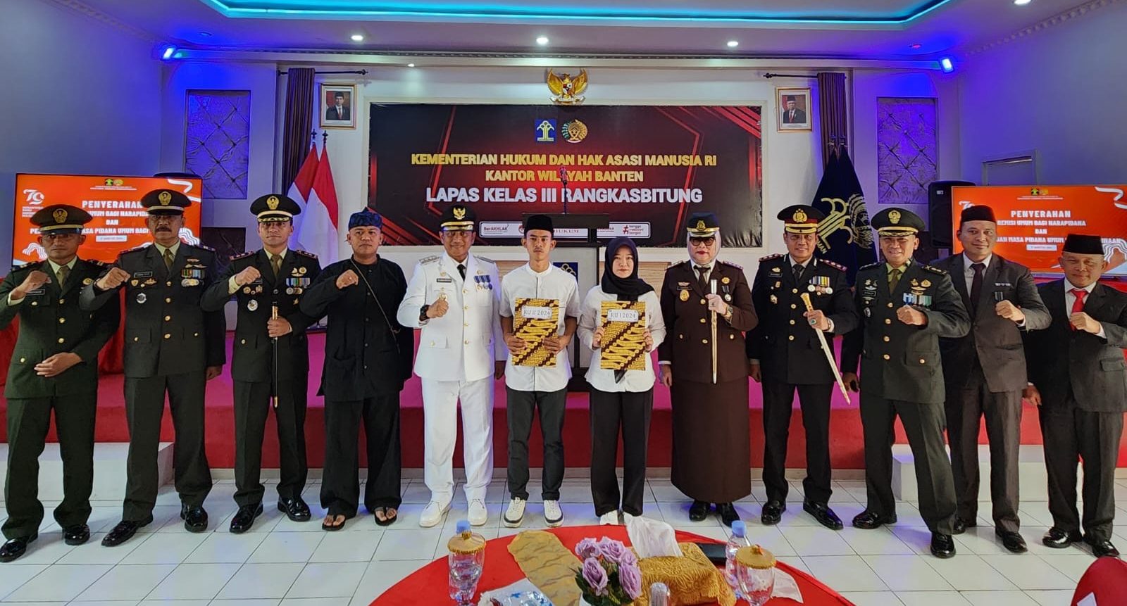 d08d9b8e-4ef7-4ad1-b20c-3ea97221fa52