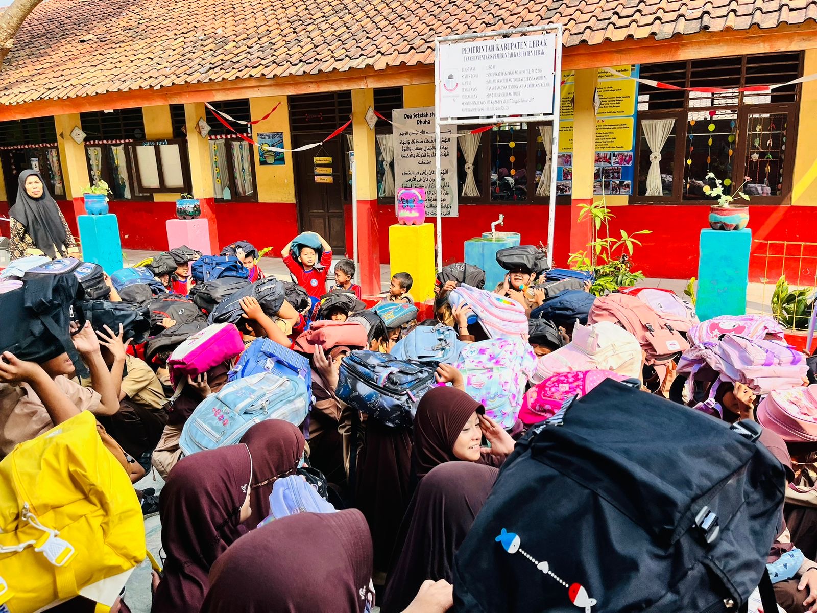 d67d1090-b57c-4ff7-8a8d-362fba0c4202