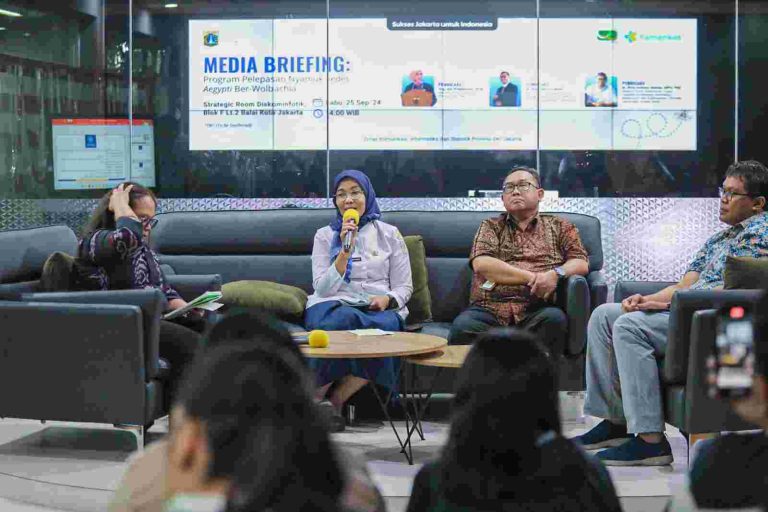 b17cb937-7bb0-40eb-8026-c0780cf190f4