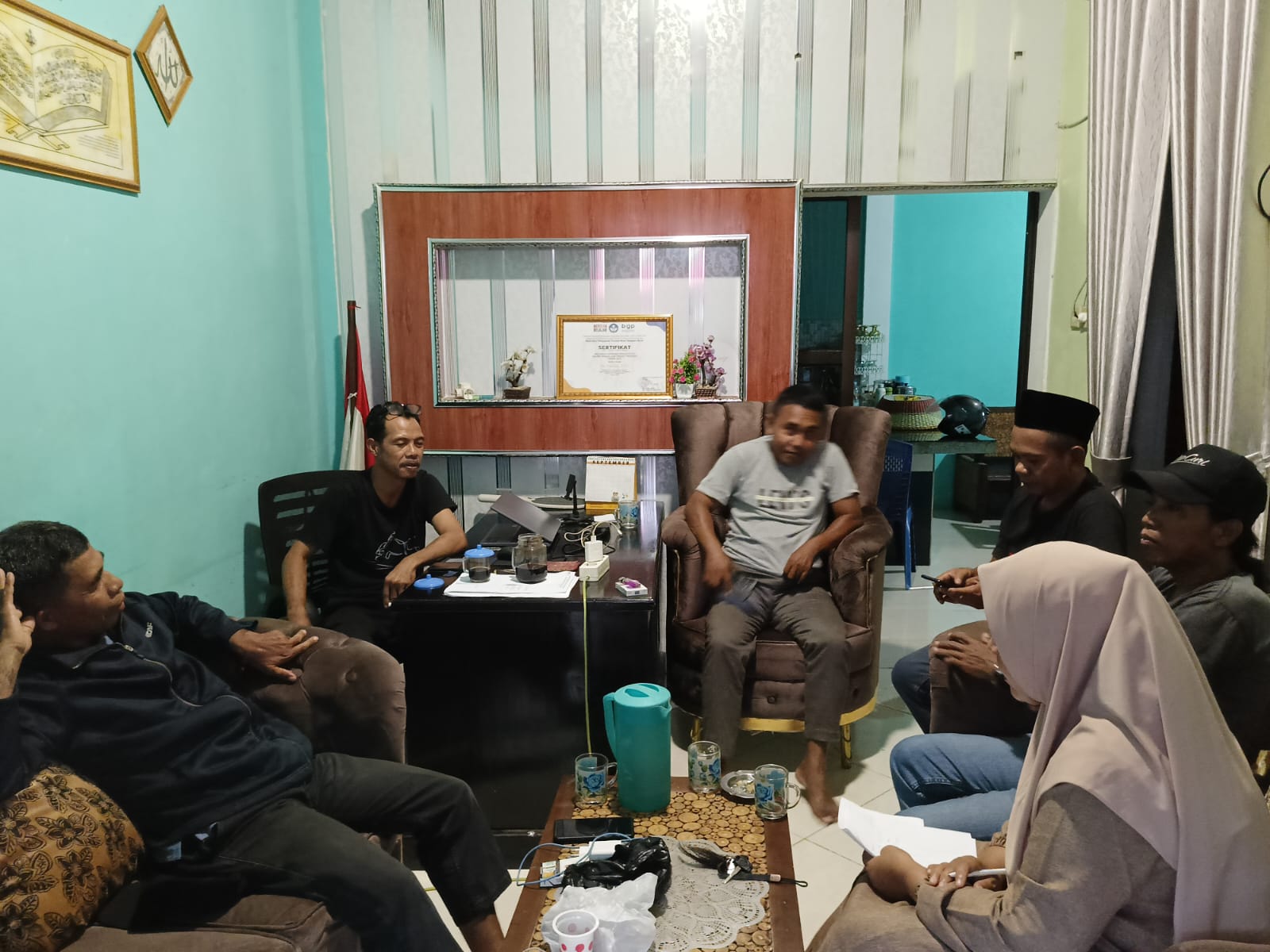 f84be931-4642-45cf-91d1-76679e48f3a2