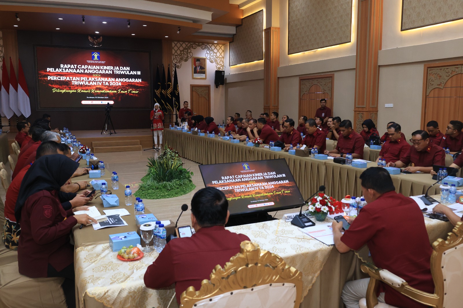 306f77b3-6c0f-483f-b695-ee1e50e2625e