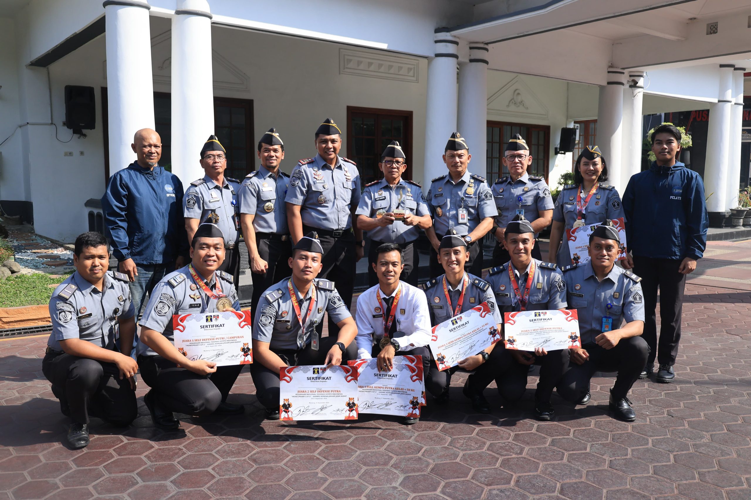 4b2ed0e5-8ecd-40b4-8acc-f4adafffdcf8