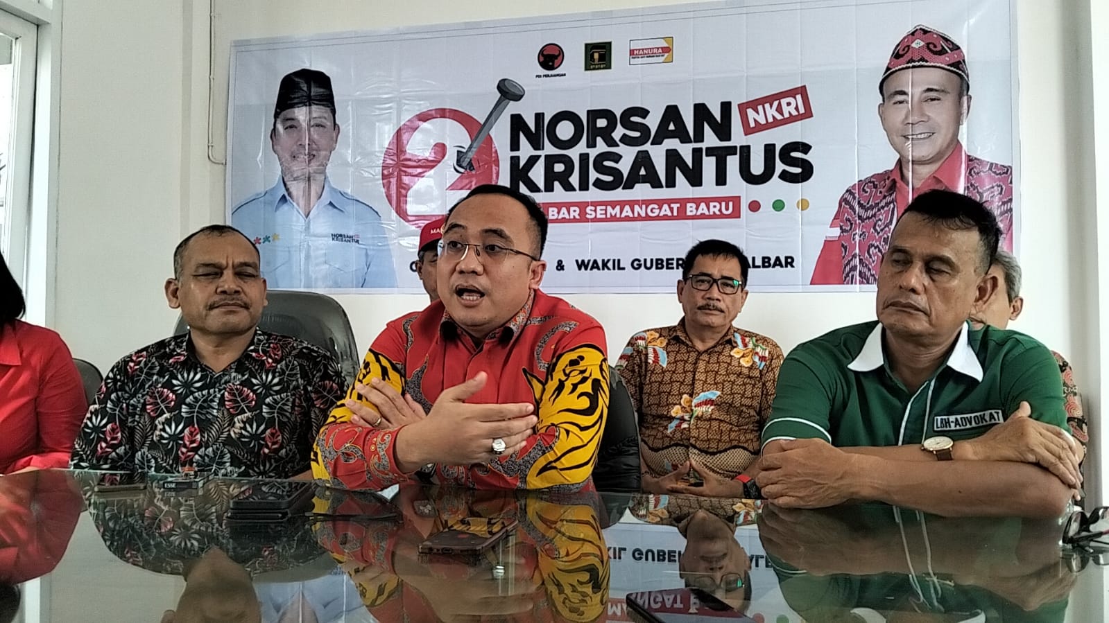 6eb880c6-fbcd-48b5-86c2-a8e5892003bd