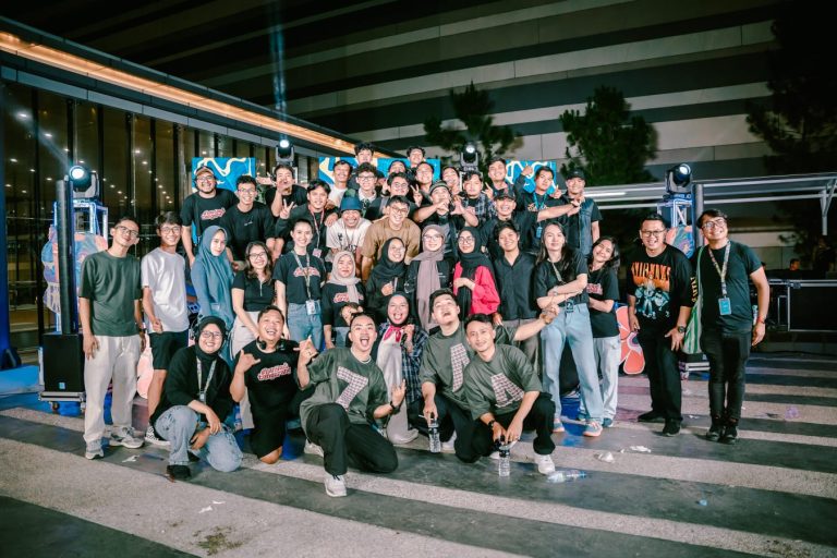 cf094f0e-4b11-4351-8db4-75b780fbf4a7