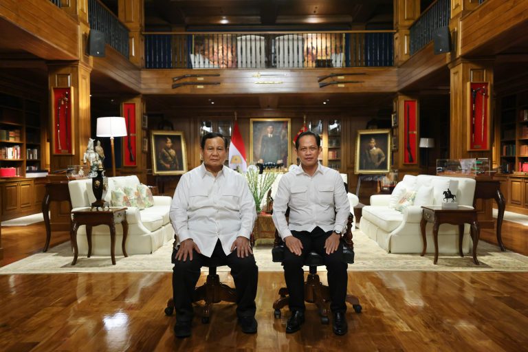 dbbec485-ff9d-404c-83af-78e58504d8cb