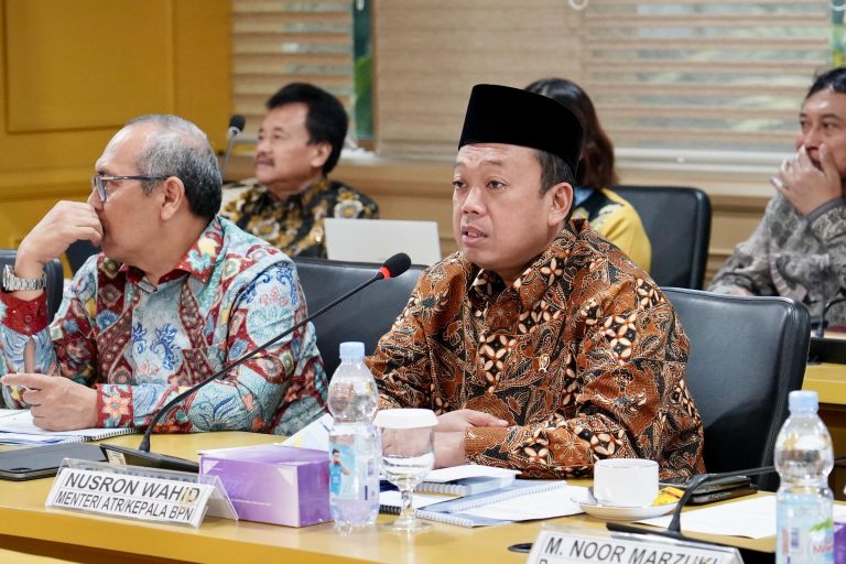 e83a0b74-7fb9-4fbd-964e-b52c28124844