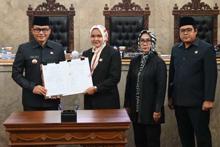 fbab8df5-a690-41de-b696-42b109aaaf49