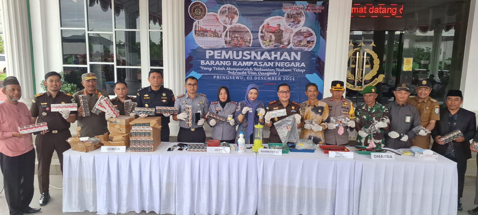 4fb9b7e7-579c-478f-a557-a37068fc677d